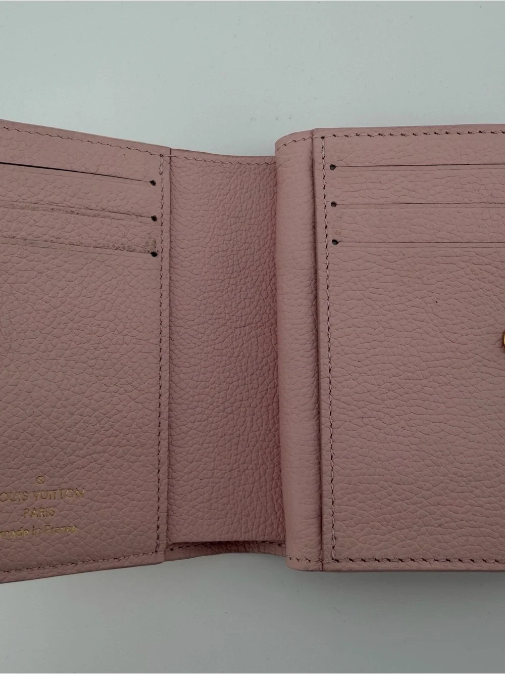AUTHENTIC Louis Vuitton Pink Stardust Clea Embossed Monogram Compact Wallet
